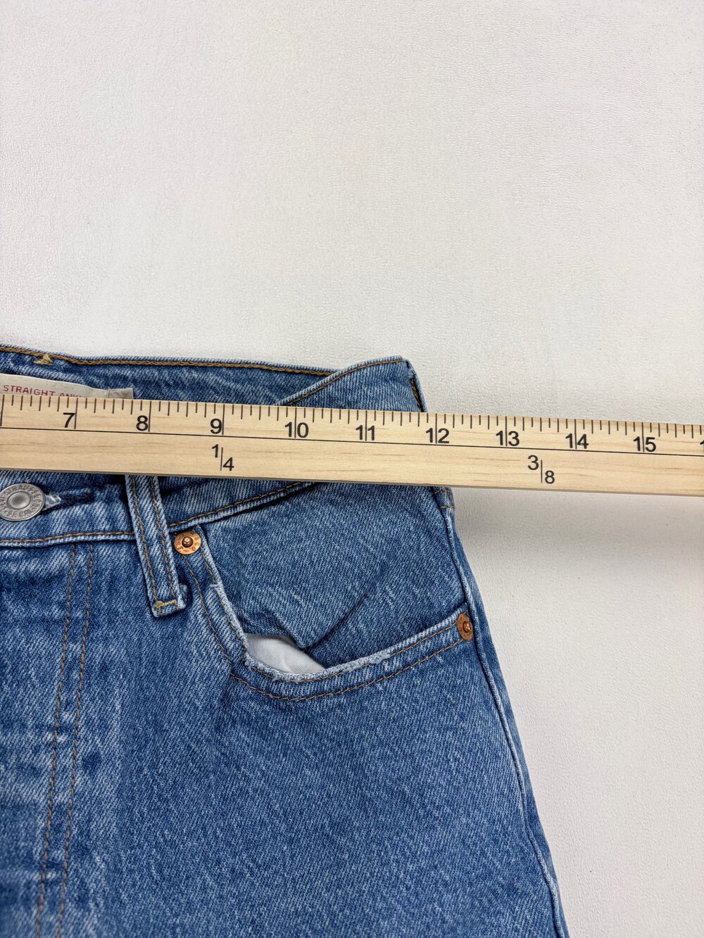 Levi's Ribcage Straight Jeans Size 26 High Rise Multi-Button - Picture 6 of 13